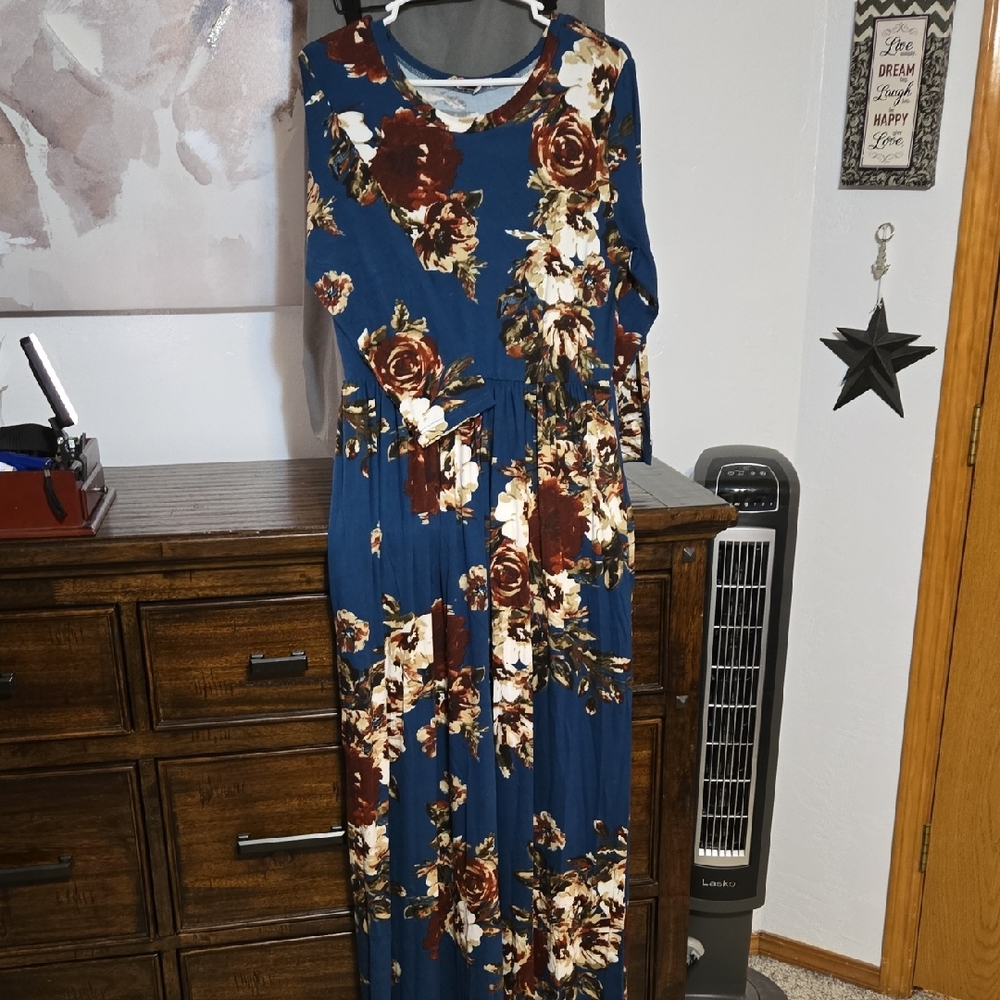 Hazel Blues Floral Maxi Dress in Blue and Brown XL